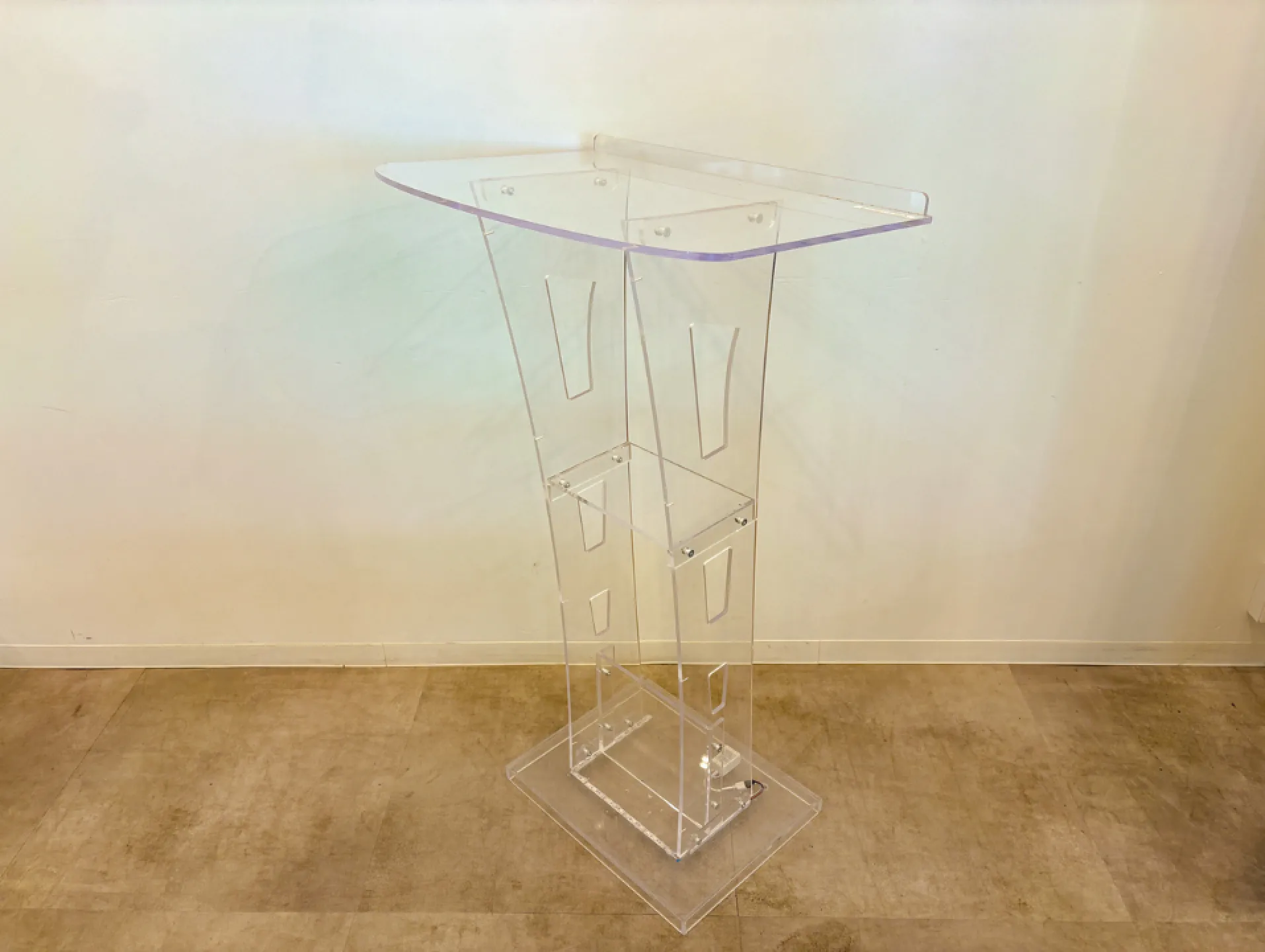 アクリル司会台